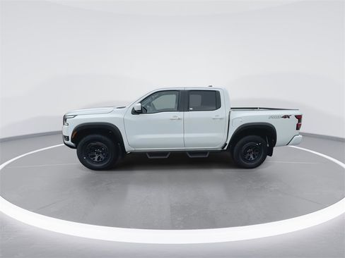 New 2025 Nissan Frontier PRO-4X image 5