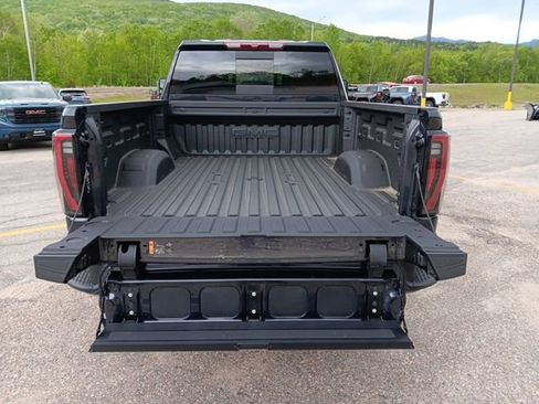 New 2026 GMC Sierra 2500 AT4 AWD/4WD image 23