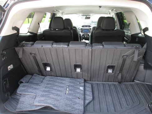 Used 2019 Subaru Ascent Limited w/ Popular Package #3 AWD/4WD image 6