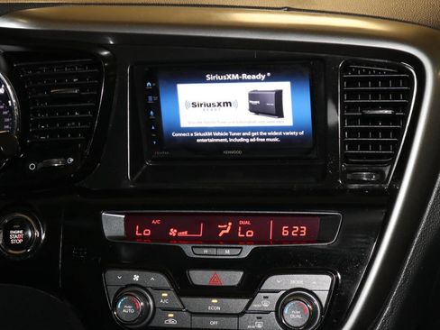 Used 2012 Kia Optima Hybrid FWD image 41