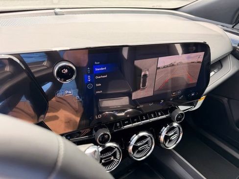 New 2026 Chevrolet Blazer EV LT AWD/4WD image 29