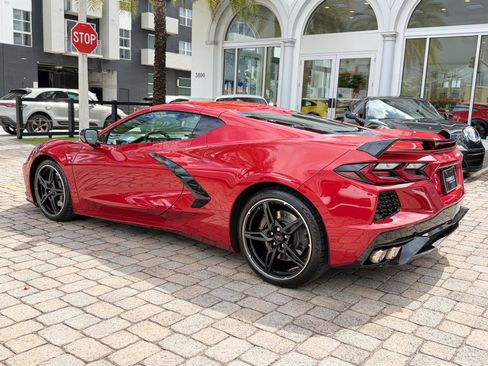 Used 2021 Chevrolet Corvette Stingray Preferred Cpe w/ Z51 Performance Package image 17