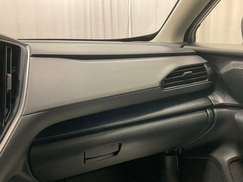 Used 2024 Subaru Crosstrek 2.0i Premium image 28