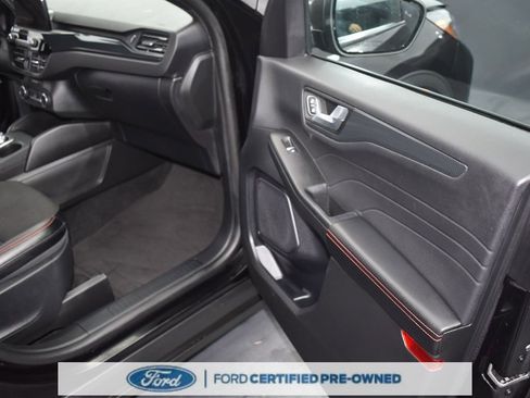 Certified 2025 Ford Escape ST-Line image 14