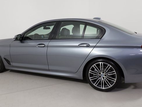 Used 2018 BMW 530i xDrive w/ M Sport Package image 34