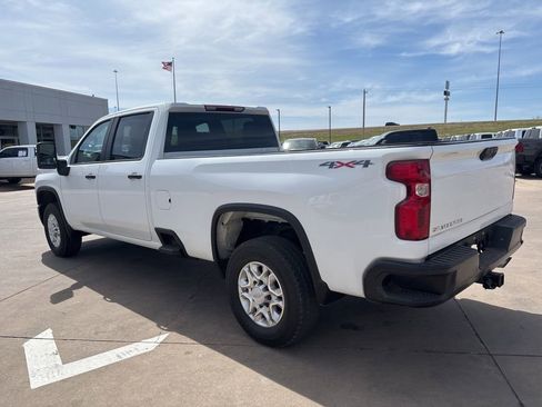 Used 2024 Chevrolet Silverado 2500 W/T w/ WT Convenience Package image 4