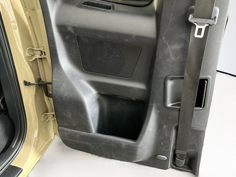 Used 2018 Toyota Tacoma SR5 image 23