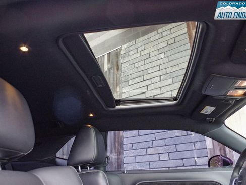 Used 2014 Dodge Challenger SRT8 w/ Harman/Kardon Audio Group image 26