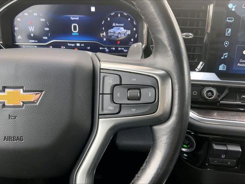 Used 2023 Chevrolet Silverado 1500 LTZ image 25