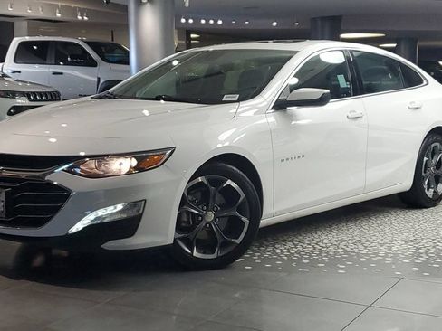 Used 2024 Chevrolet Malibu LT FWD image 34