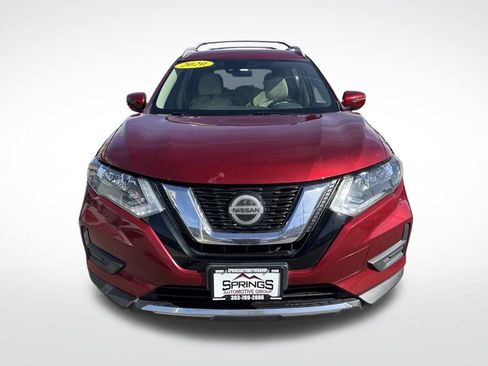 Used 2020 Nissan Rogue SV image 8
