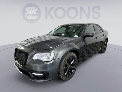 Used 2019 Chrysler 300 Touring w/ Driver Convenience Group