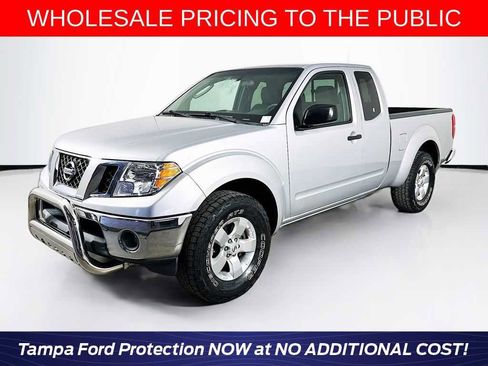 Used 2010 Nissan Frontier SE w/ SE Value Truck Pkg image 1
