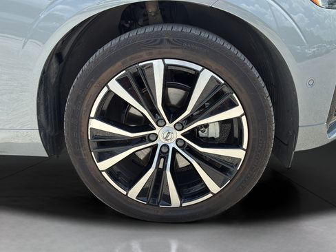 Used 2024 Volvo XC60 B5 Ultimate AWD/4WD image 31