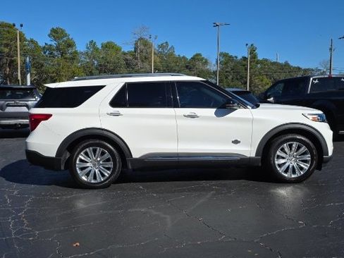 Certified 2022 Ford Explorer King Ranch w/ Class IV Trailer Tow Package image 1