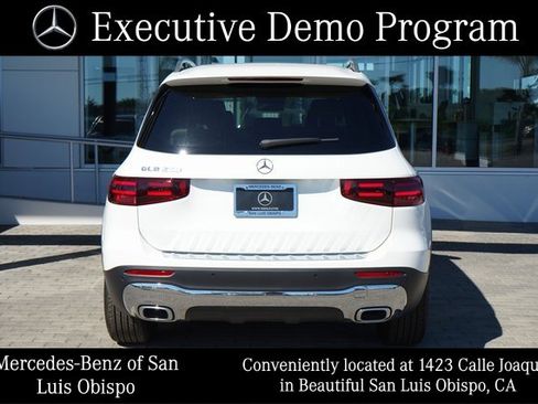 Used 2025 Mercedes-Benz GLB 250 image 7
