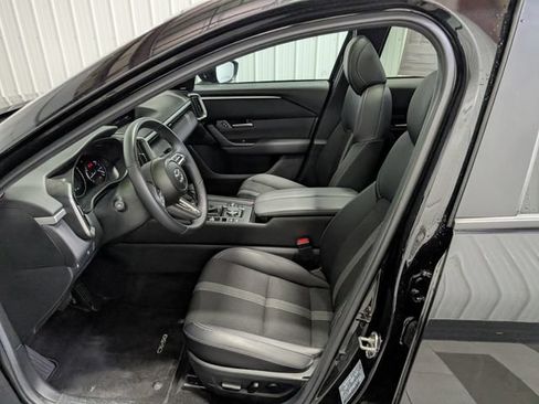 Used 2025 MAZDA CX-50 AWD 2.5 S w/ Premium Package image 16
