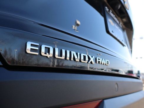 Used 2025 Chevrolet Equinox LT w/ Safety and Technology Package image 29