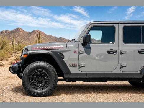 Used 2021 Jeep Wrangler Unlimited Rubicon AWD/4WD image 8