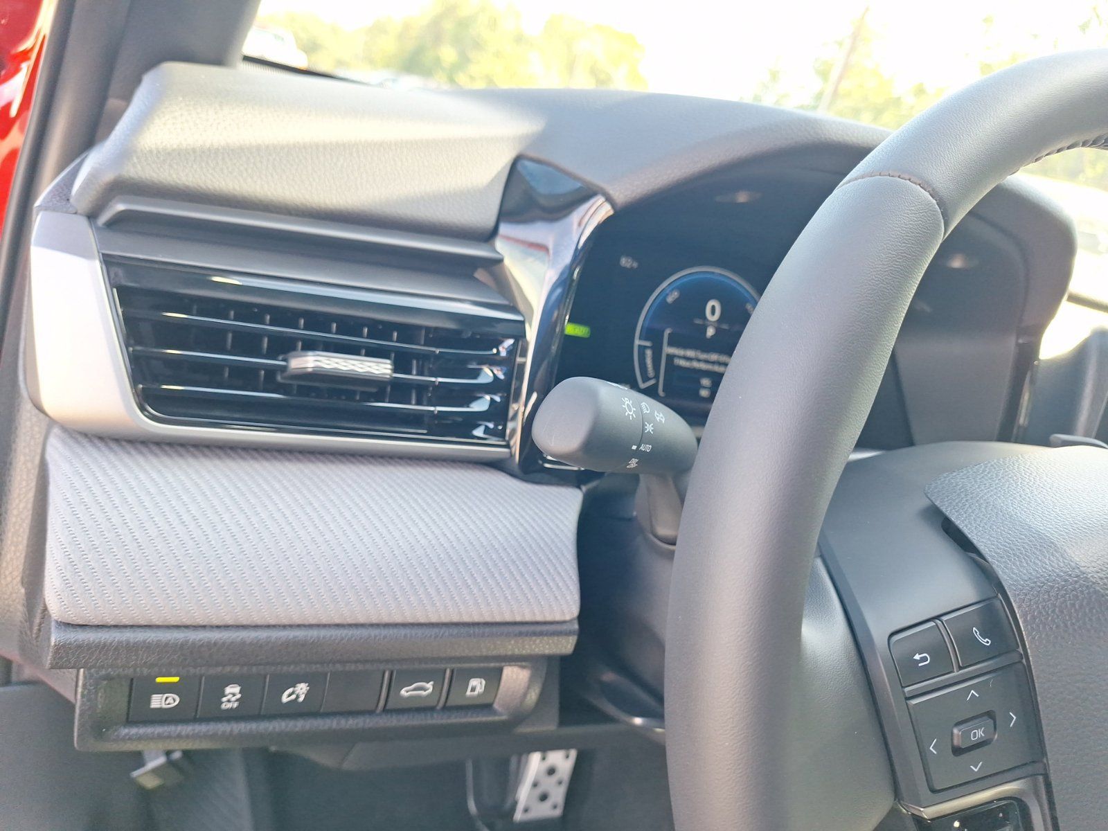 Used 2026 Toyota Camry SE w/ Convenience Package FWD image 18