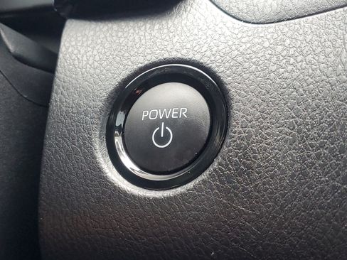 Used 2026 Toyota Camry SE FWD image 29