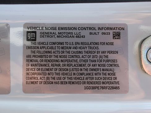 Used 2024 GMC Sierra 3500 Pro w/ Convenience Package image 40