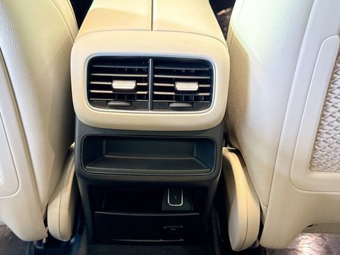 Used 2022 Mercedes-Benz GLE 450 4MATIC image 24