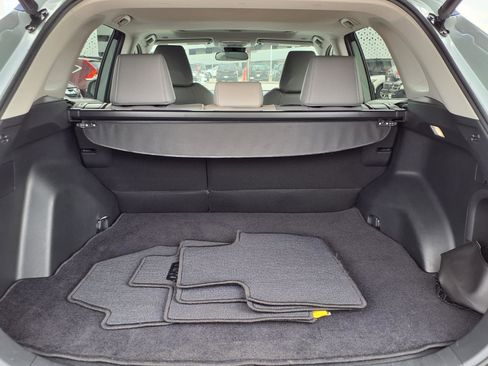 Used 2023 Toyota RAV4 XLE Premium AWD/4WD image 19