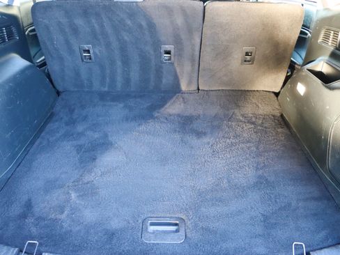 Used 2019 Ford Edge Titanium image 23