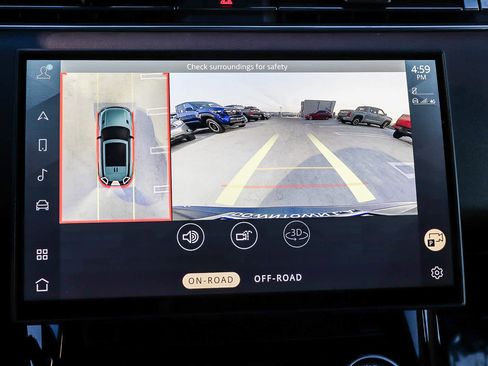 Used 2023 Land Rover Range Rover Sport SE image 30