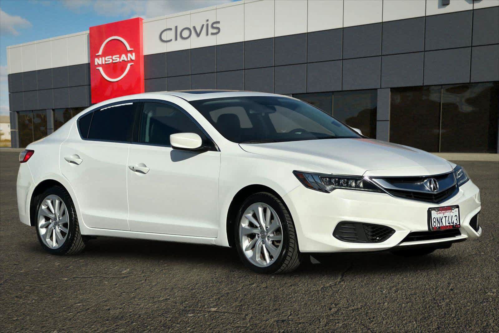 Used 2017 Acura ILX FWD image 9