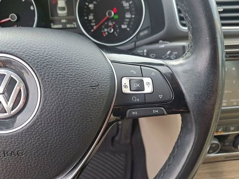 Used 2018 Volkswagen Passat 2.0T SE image 21