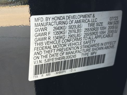 Certified 2024 Acura MDX SH-AWD w/ Technology Package image 36