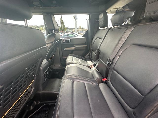 Used 2023 Ford Bronco Badlands AWD/4WD image 19