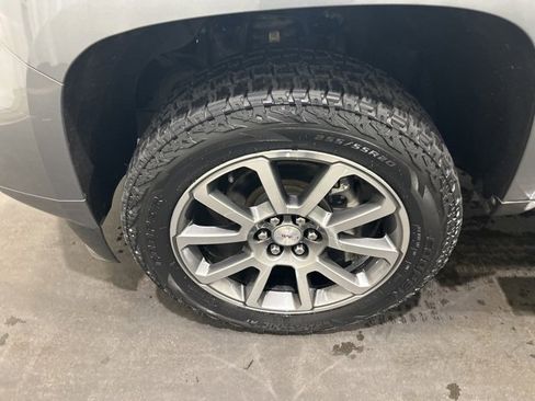 Used 2021 GMC Canyon Denali image 21