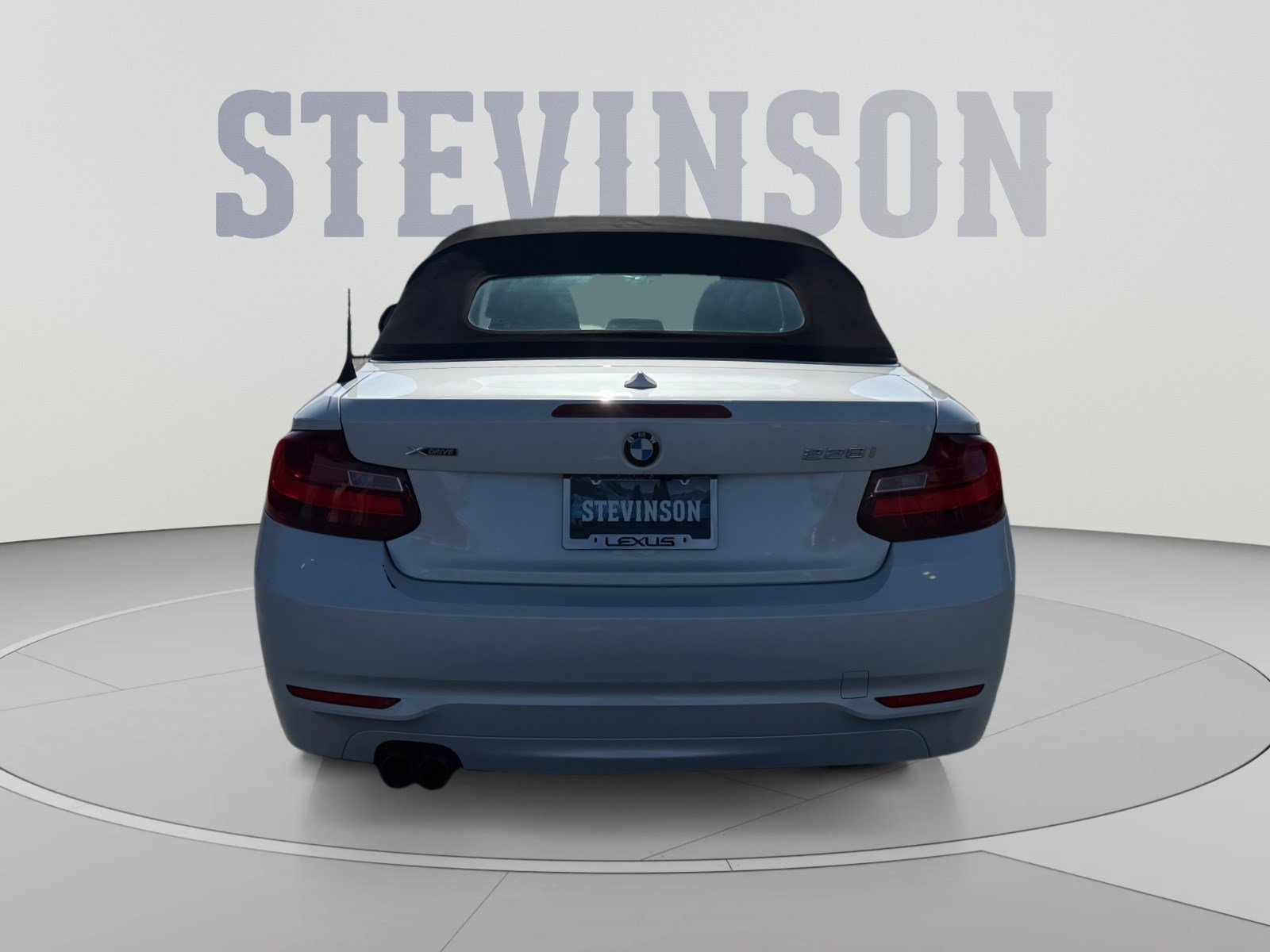 Used 2015 BMW 228i xDrive Convertible AWD/4WD image 4