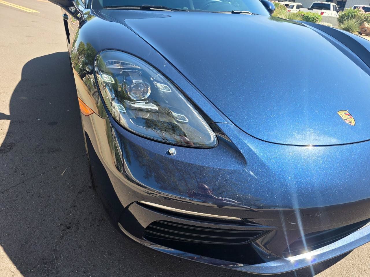 Used 2018 Porsche 718 Cayman RWD image 11