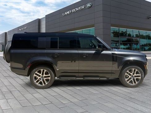 New 2026 Land Rover Defender 130 X-Dynamic SE AWD/4WD image 6