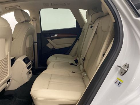 Used 2022 Audi Q5 e Prestige image 17