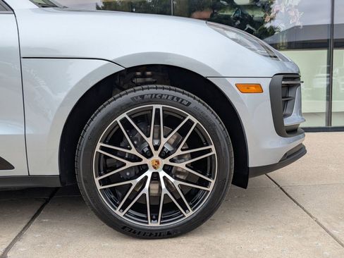 New 2026 Porsche Macan AWD/4WD image 11