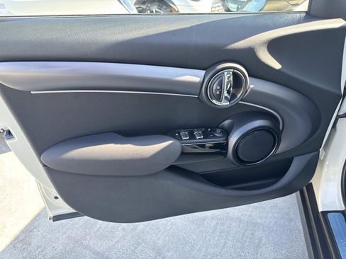 Used 2023 MINI Cooper S image 12