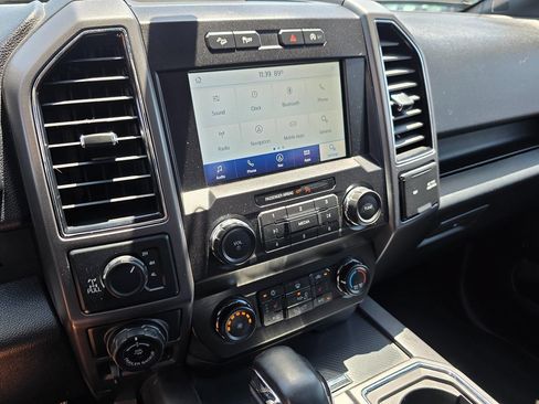 Used 2020 Ford F150 XLT w/ Equipment Group 302A Luxury AWD/4WD image 37