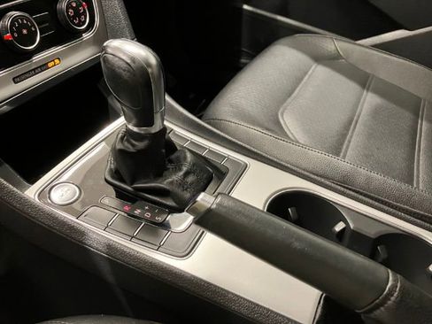 Used 2019 Volkswagen Passat 2.0T Wolfsburg image 36