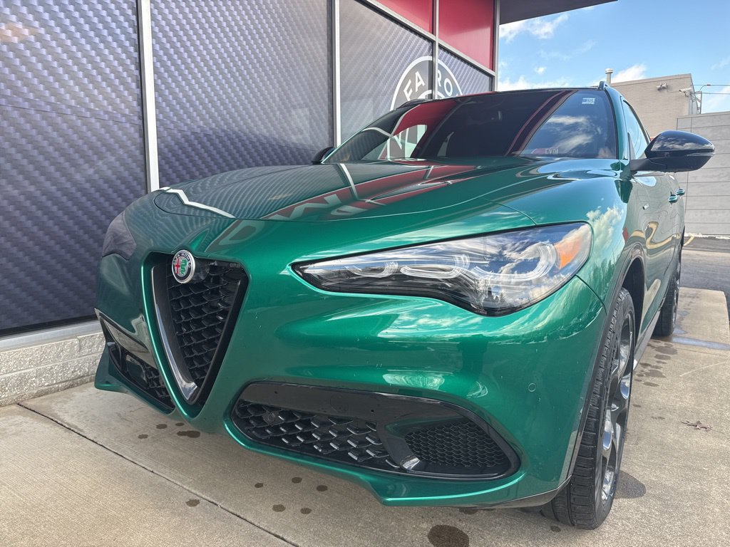 New 2026 Alfa Romeo Stelvio Sprint AWD/4WD image 10
