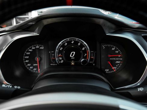 Used 2015 Chevrolet Corvette Stingray Coupe w/ 2LT Preferred Equipment Group RWD image 17