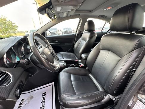 Used 2011 Chevrolet Cruze LTZ FWD image 12
