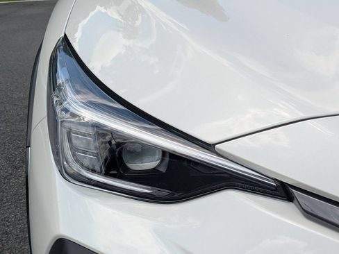 New 2026 Subaru Crosstrek 2.5i Limited AWD/4WD image 9