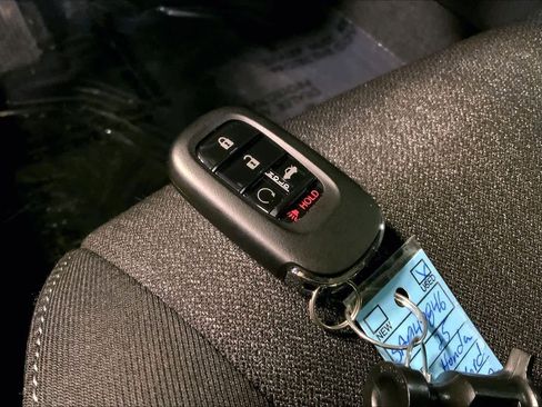 Used 2025 Honda Accord SE image 15