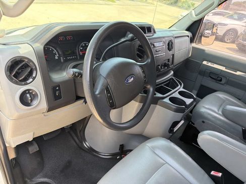 Used 2013 Ford E-150 and Econoline 150 w/ PWR Group RWD image 18