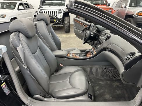 Used 2005 Mercedes-Benz SL 55 AMG image 14
